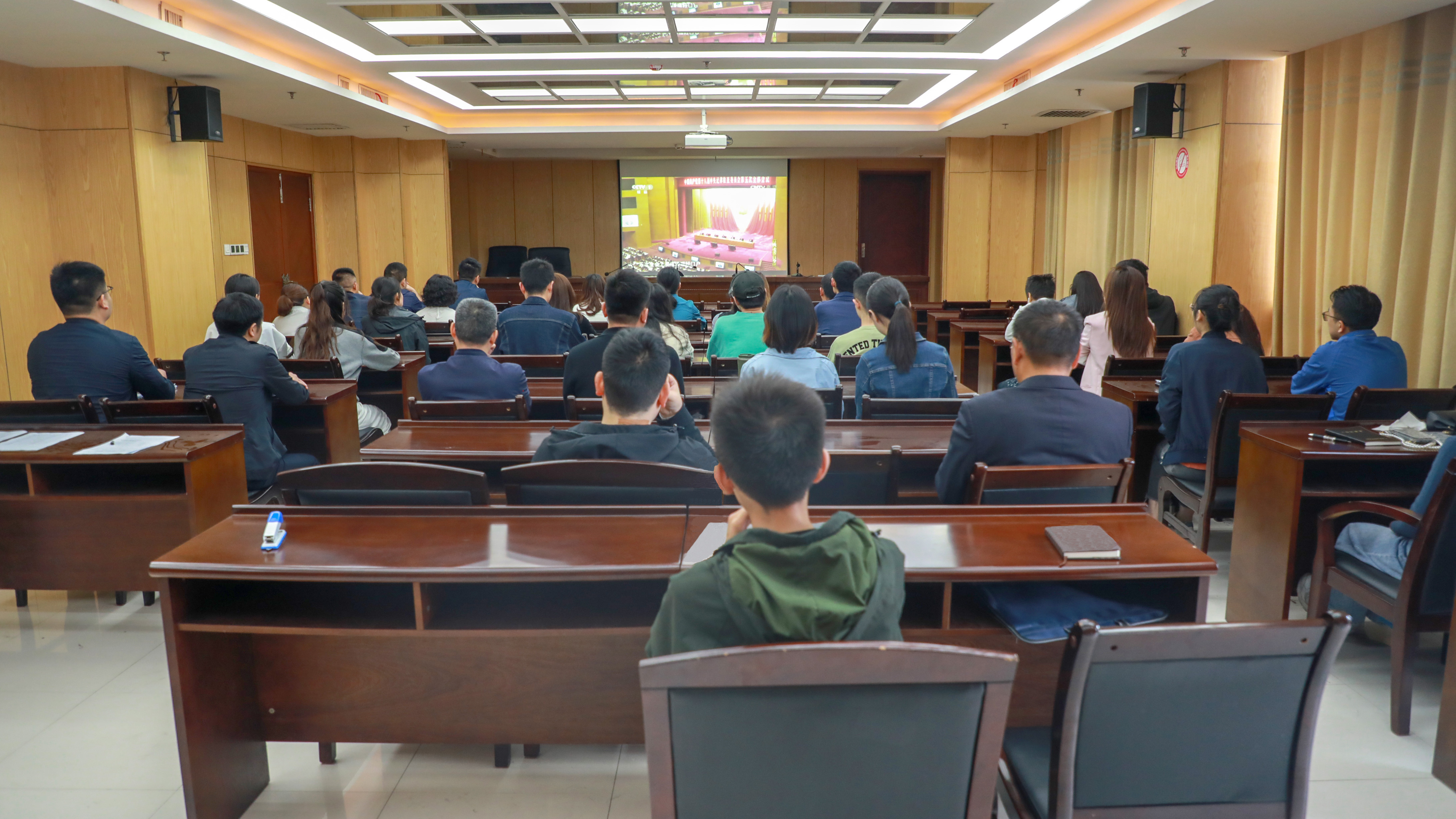 微信图片_20210520104343.jpg 微信图片_20210520104343.jpg