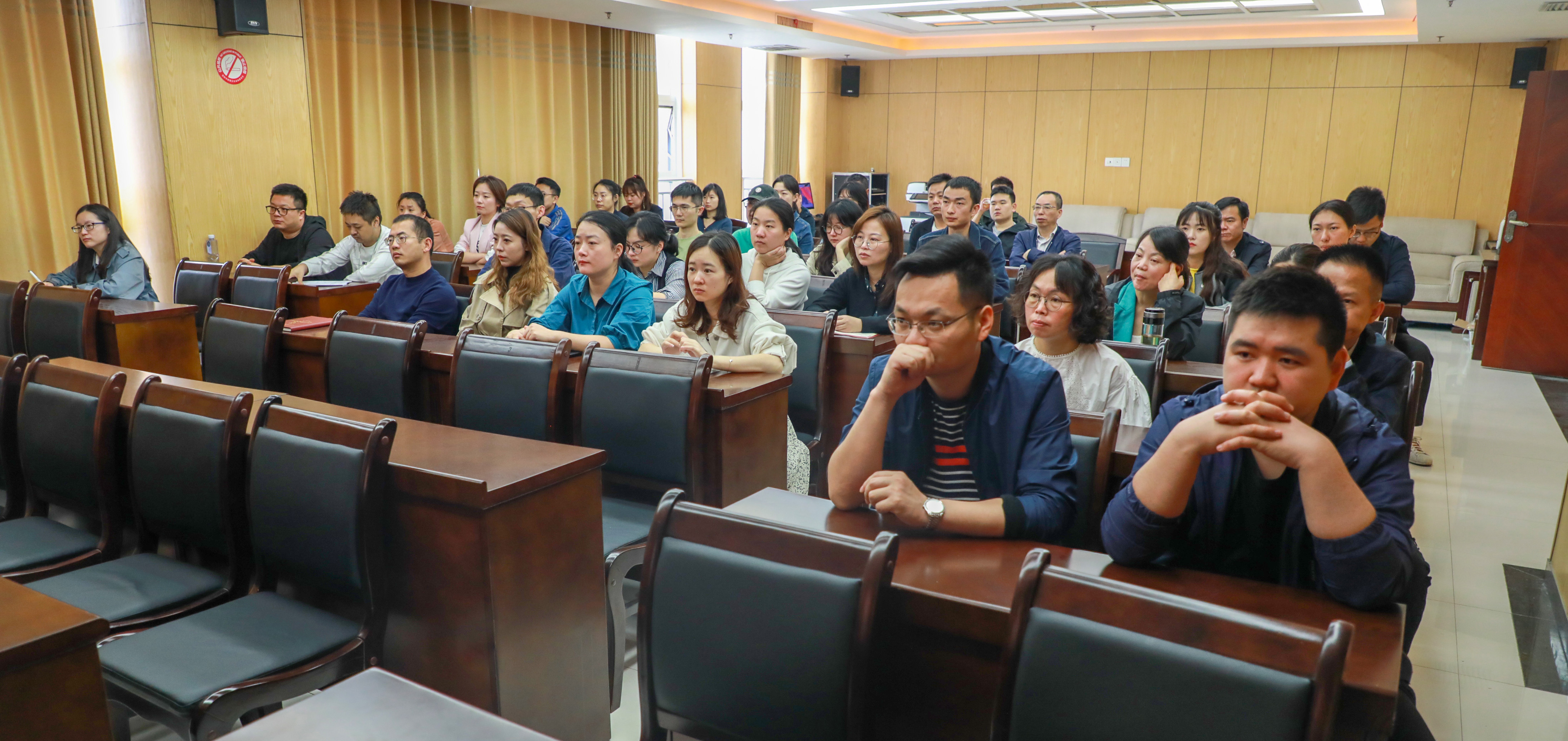 微信图片_20210520103914.jpg 微信图片_20210520103914.jpg